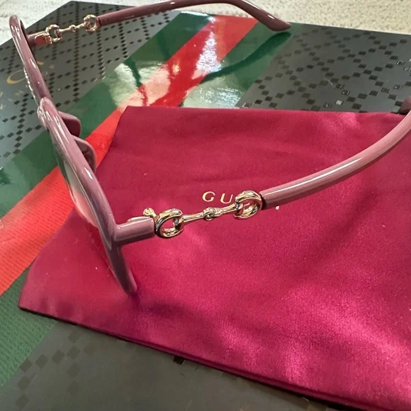 Gucci Rose-Tinted Sunglasses